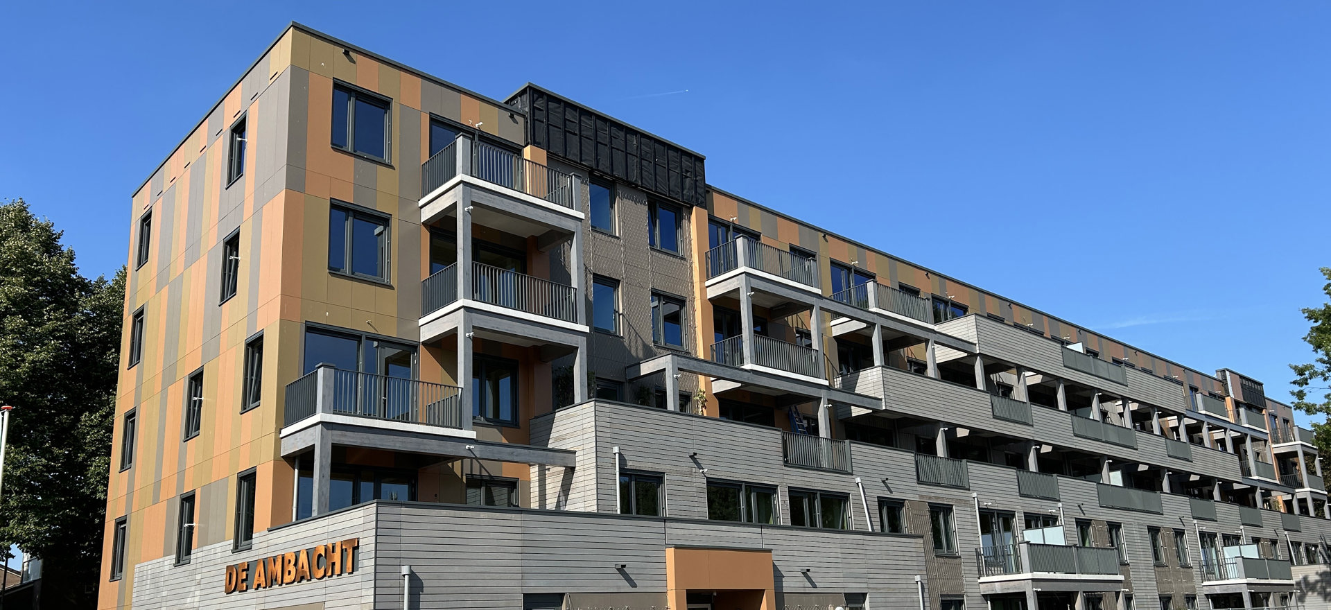 Het nieuwe appartementengebouw De Ambacht